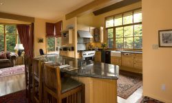Five Bedroom Whistler Rental Home - The Bears Den Whistler Photographs